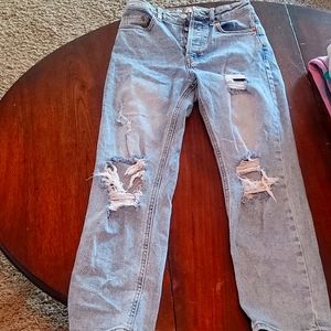 SONG timeless fit ripped jeans